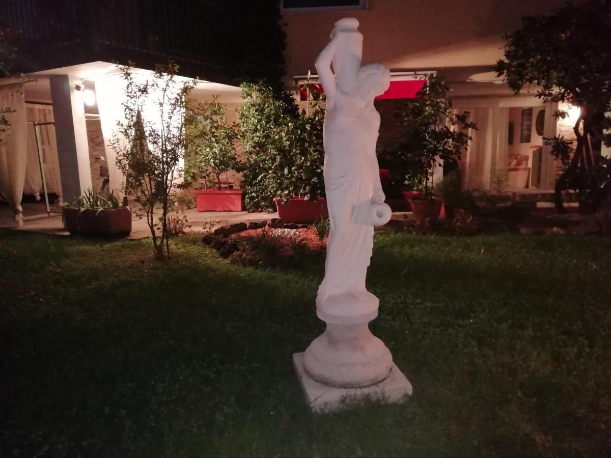 B&B Boutique Villa Terry Medolago Exterior photo