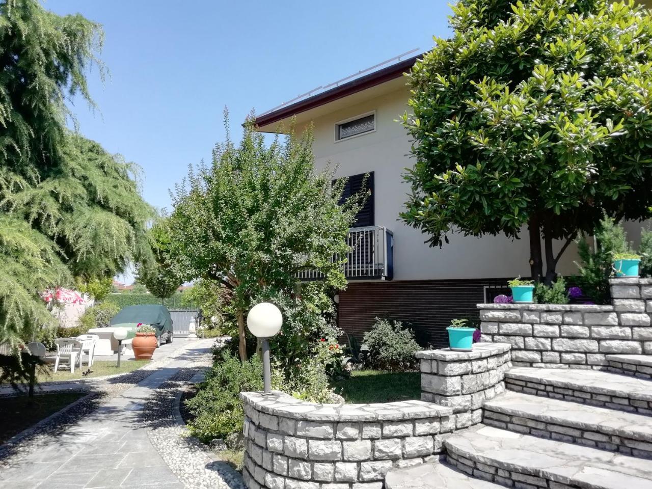 B&B Boutique Villa Terry Medolago Exterior photo