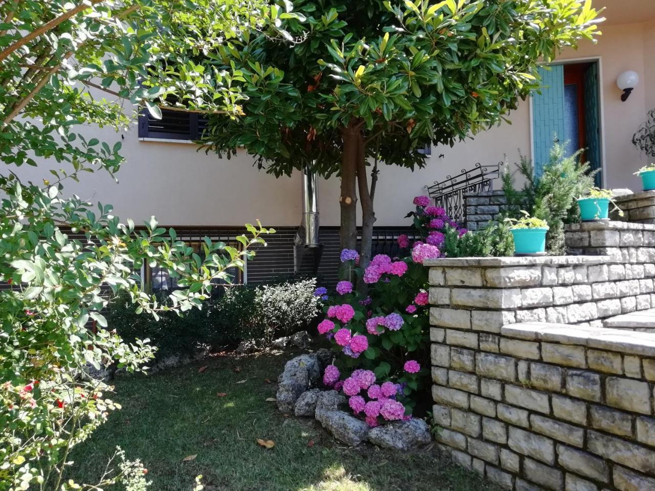 B&B Boutique Villa Terry Medolago Exterior photo