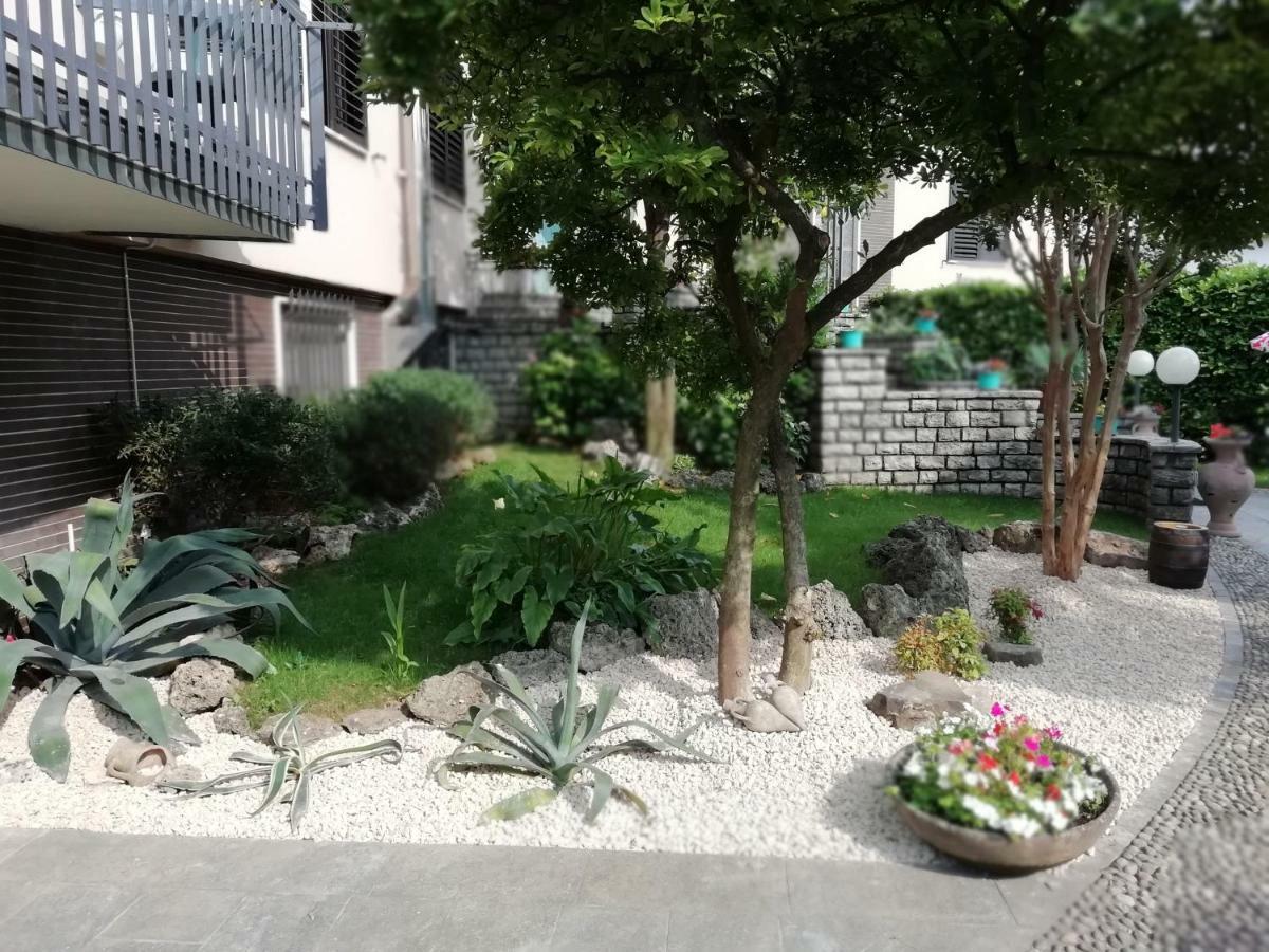 B&B Boutique Villa Terry Medolago Exterior photo